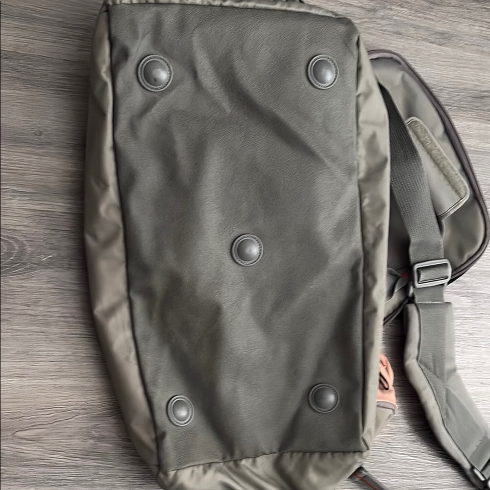 Delsey Duffle - Picture 8 of 8